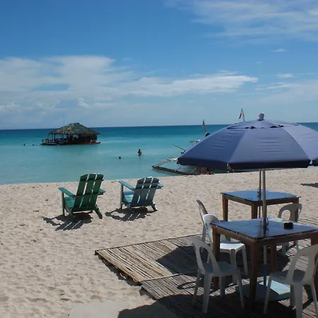 Yooneek Beach Resort